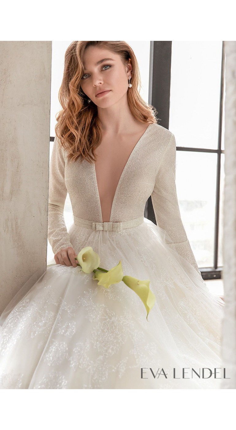 Things to Consider When Sewing Wedding Dresses